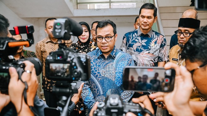 DXBsb2Fkcy8yMDI1LzkvMDUvMzg5NWFmNTQtNjE2Ny00MWZjLWEwMDEtZGRlMjI3NjE4ZjA0LmpwZWc